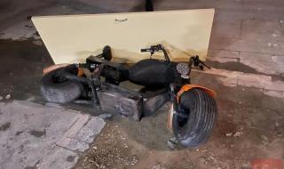 男子带电池进电梯遭遇爆燃 男子带电池进电梯遭遇爆燃