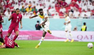 东道主卡塔尔终于进球了 东道主卡塔尔终于进球了