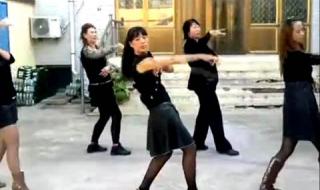 广场舞荷塘月色分解教学 广场舞荷塘月色分解教学