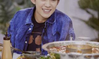 王俊凯王源为易烊千玺庆生 王俊凯王源为易烊千玺庆生